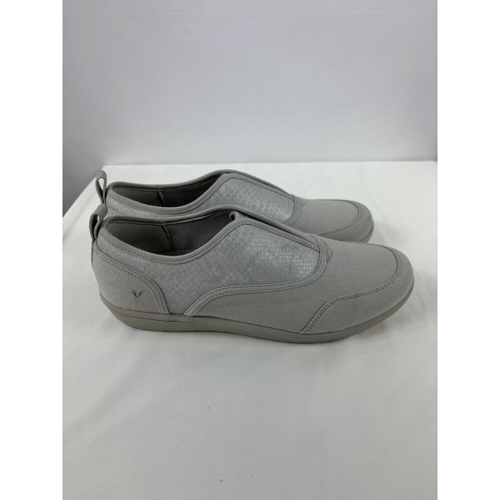 Vionic Magnolia Denver Slip On Sneakers Light Grey Canvas Snakeprint 10 Orthotic